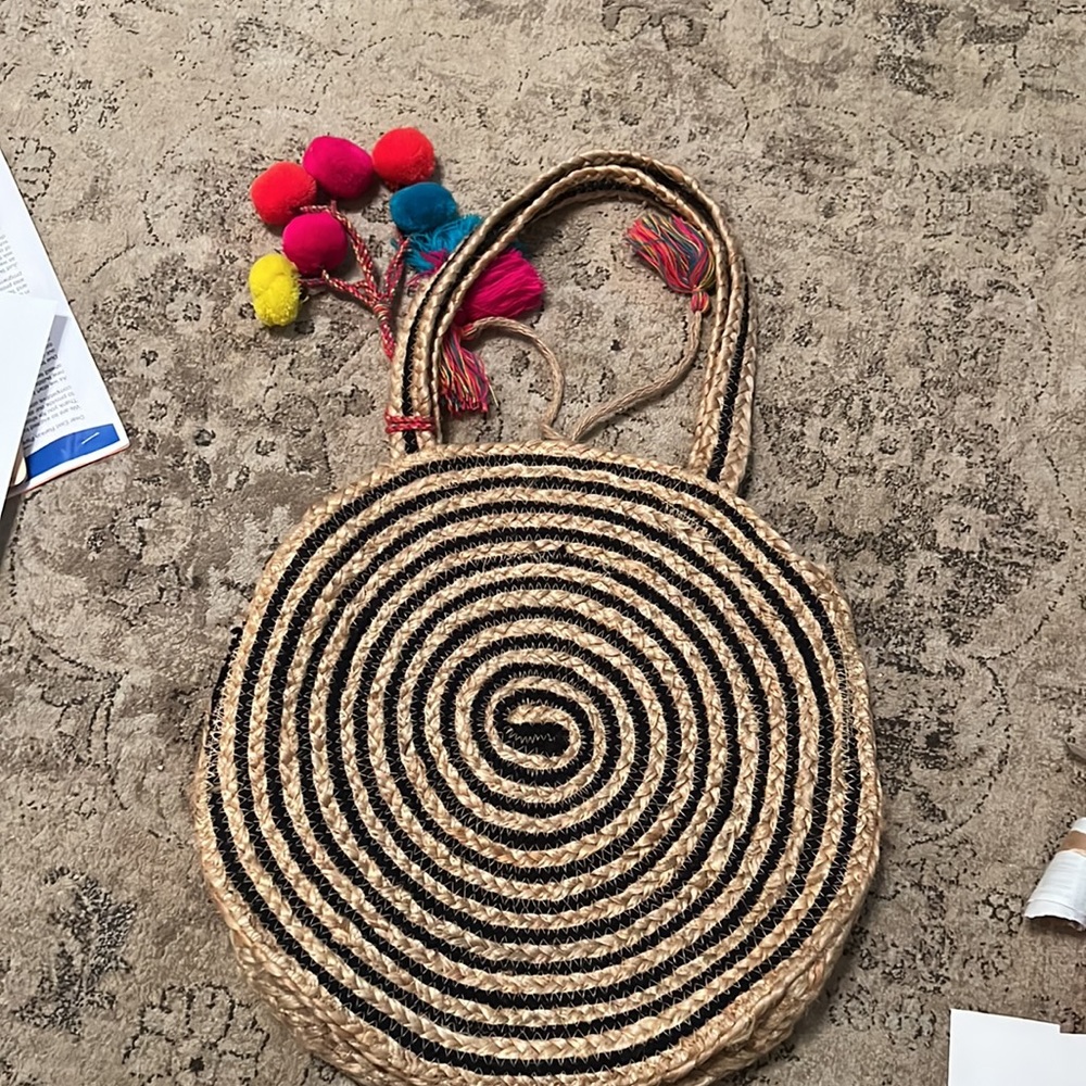 Purse - Picture 2 of 4